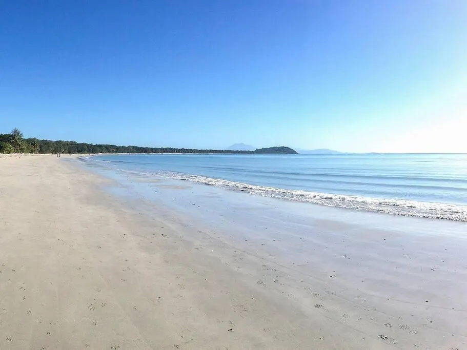 Villa Del Mar - Beachfront Port Douglas