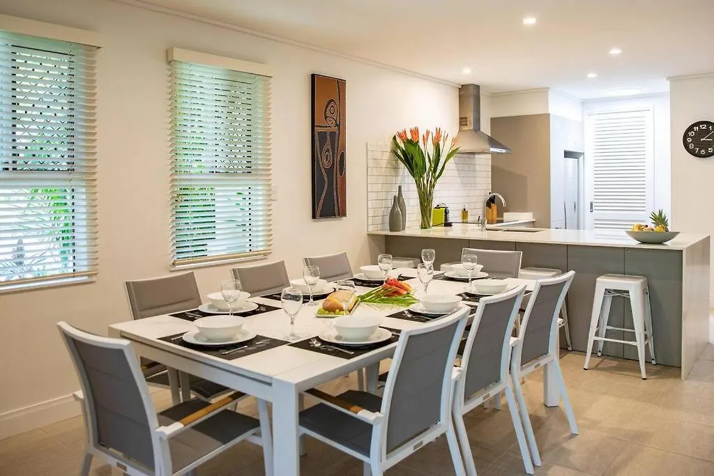 Villa Del Mar - Beachfront Port Douglas